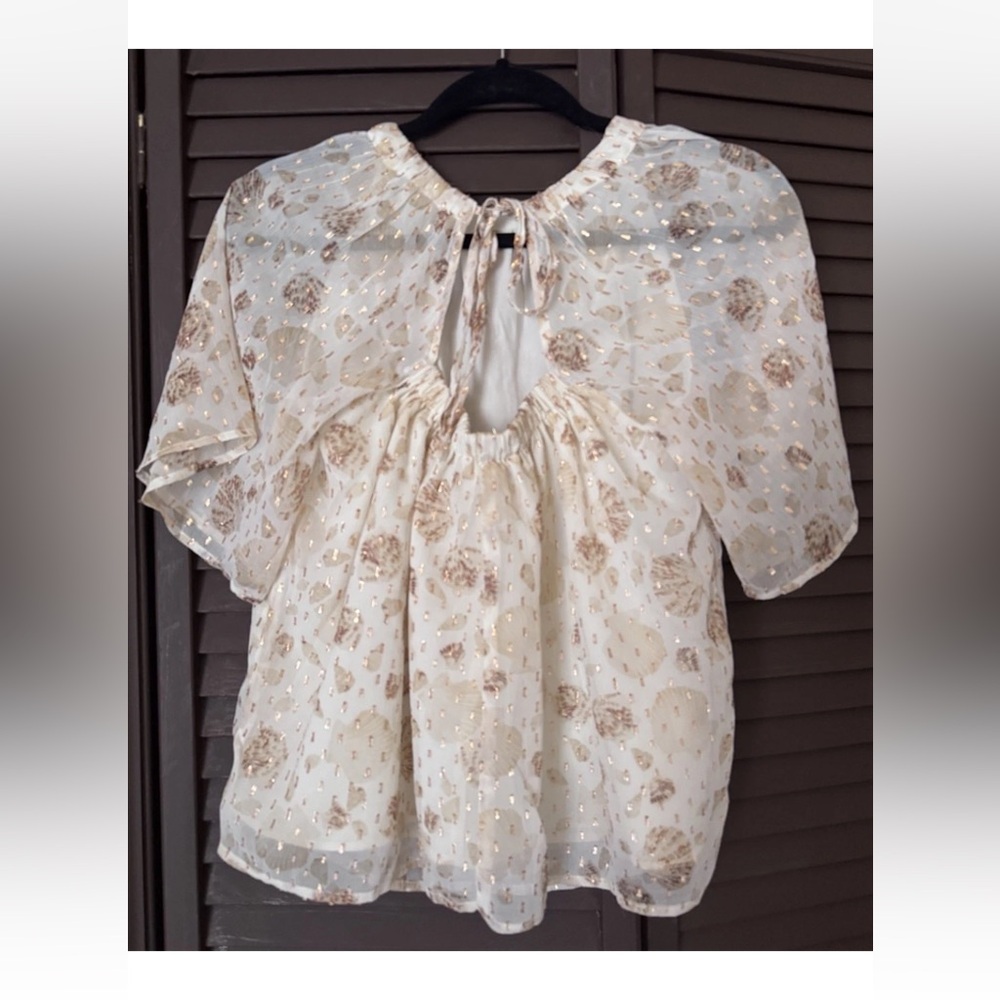 LOFT Metallic Shell Chiffon Blouse Ivory Gold Beige Short Sleeve Size Sm NWT - Picture 3 of 6